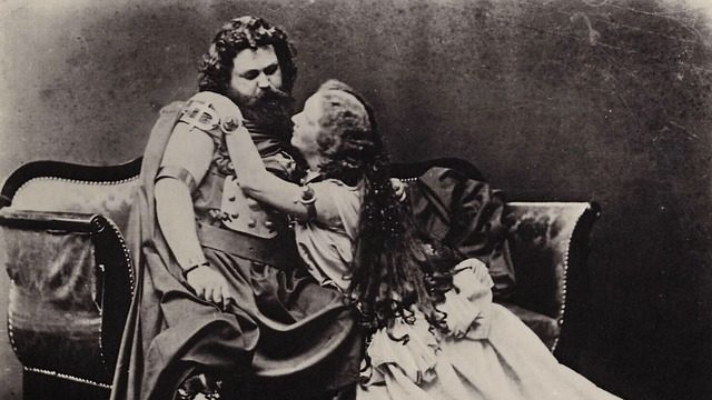 Du betrachtest gerade Richard Wagner: Tristan und Isolde – Todessehnsucht und Liebessehnsucht als emotionale Wellen