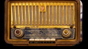 Mehr über den Artikel erfahren <strong>Thomas Manns Radioansprachen: Ein Aufruf zur Menschlichkeit im Schatten des Krieges!</strong>