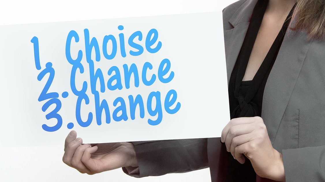 Du betrachtest gerade Filmbesprechung: „No other choice“ (2025) – Keine andere Wahl oder „One new chance“?