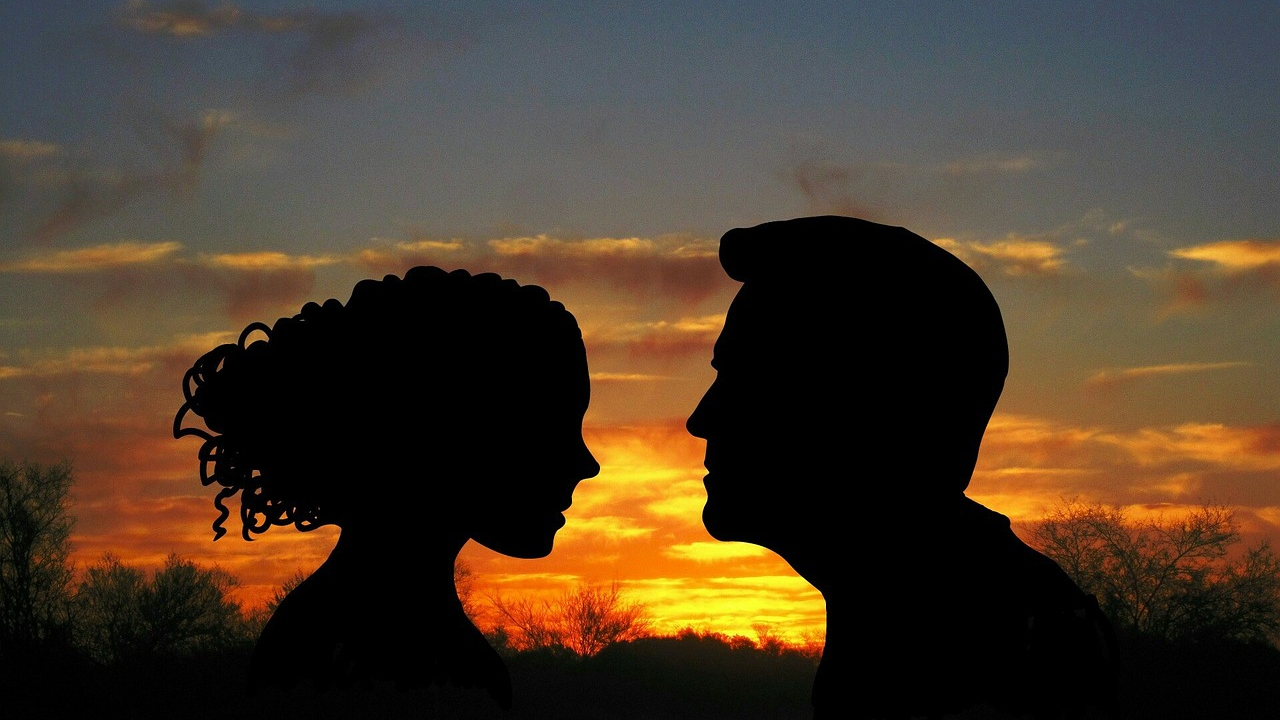 Du betrachtest gerade Emily Brontës „Wuthering Hights“ (Sturmhöhe): Evergreen als Roman, Film und Theaterstück